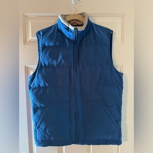 VTG Lucky Brand Men’s Puffer Vest with fleece lined collar. NWT